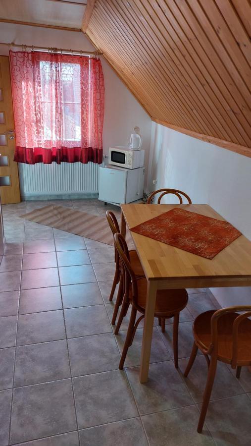 فندق Rozmberska Basta Třeboň المظهر الخارجي الصورة